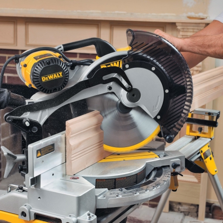 Пила торцовочная DeWalt DW 716 - Фото 5