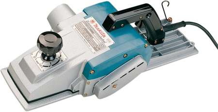 Рубанок Makita 1806 B