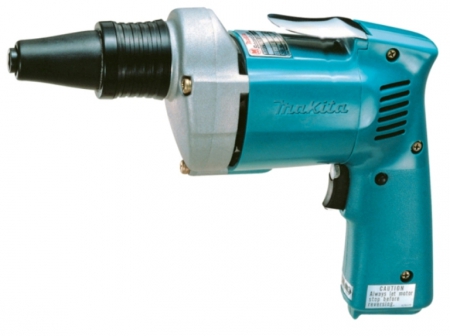 Сетевой шуруповерт Makita 6802 BV